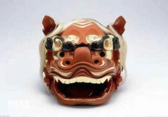 The discovery of the smallest mammal, the holocephalus.